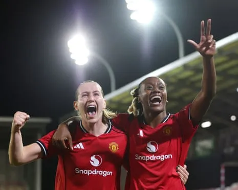 E. Terland's Hat-Trick Propels United Through to The UCL Group Stage
